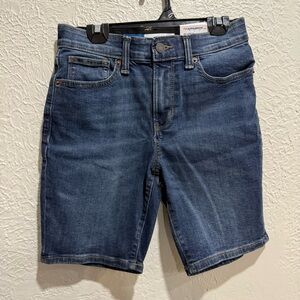 Old Navy Slim Jawstring Distressed Denim Shorts Size 12